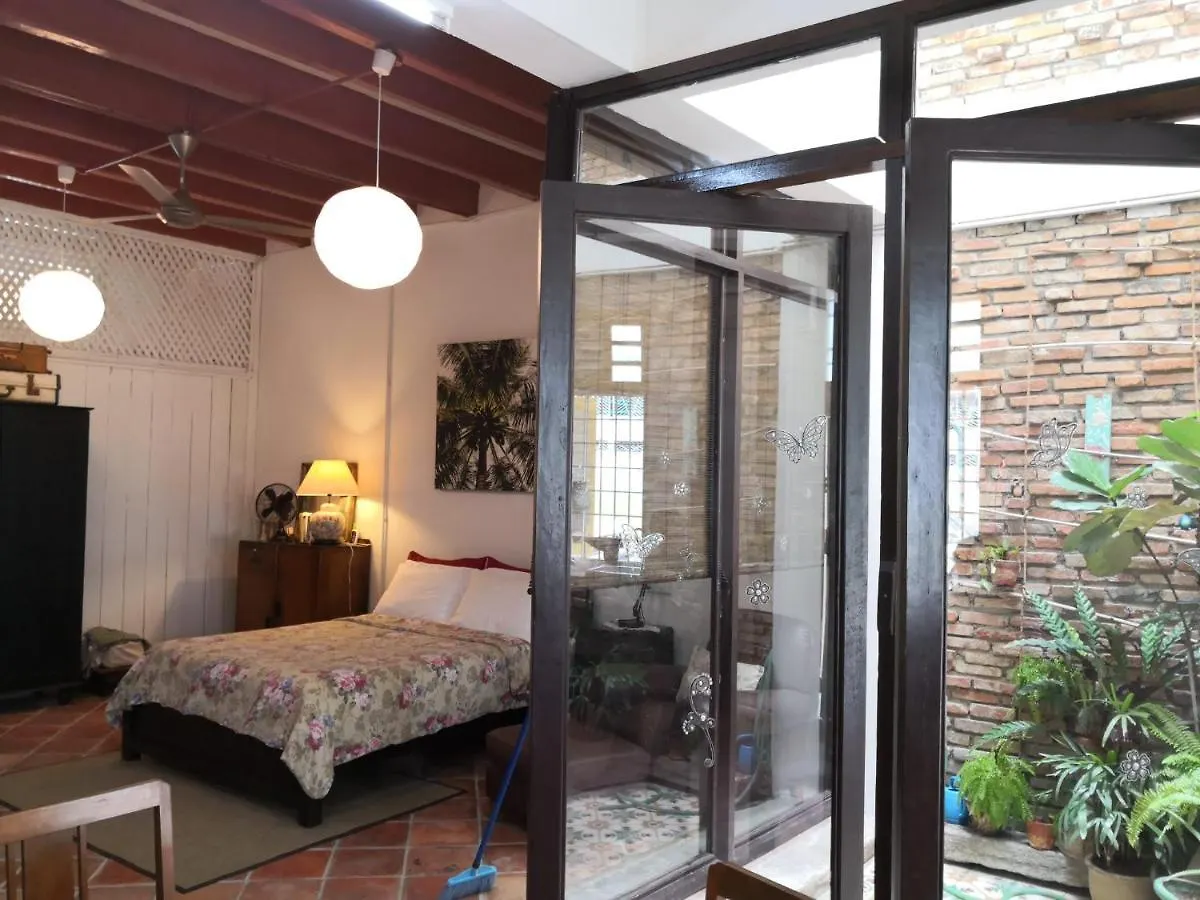Apartment Shophouse Studio George Town